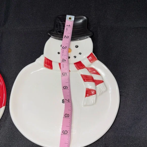 4-Williams Sonoma Snowman Plates Set - Red and Black - Picture 8 of 11